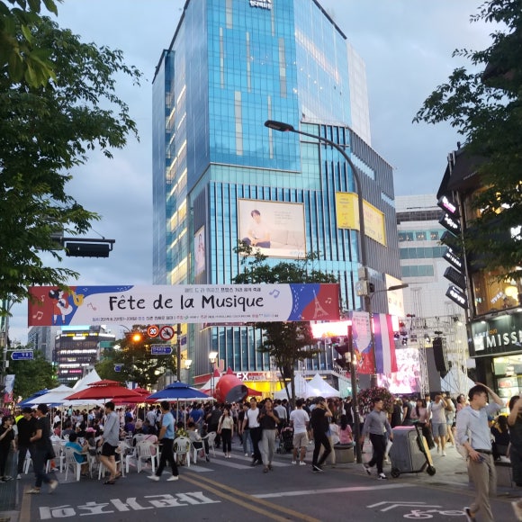 라뮈지크 이미지