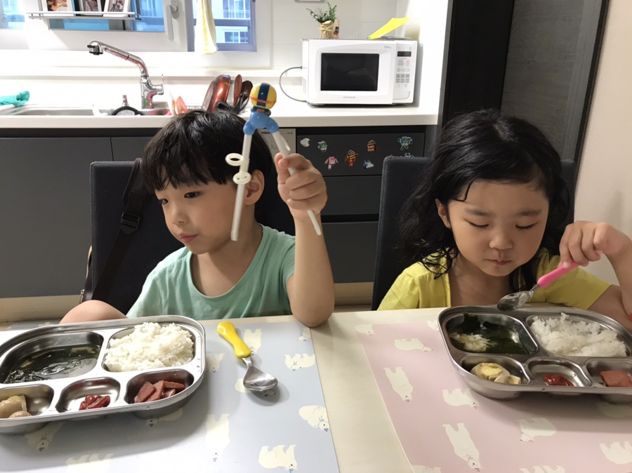 꿀돼지분식 이미지