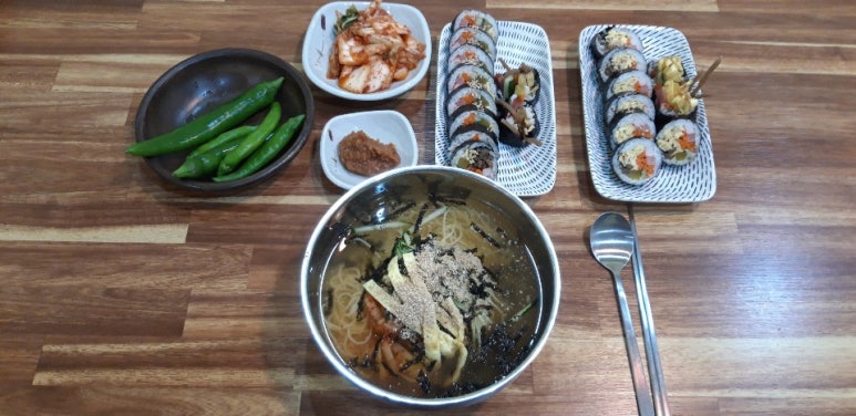 소담김밥이랑국수랑 이미지