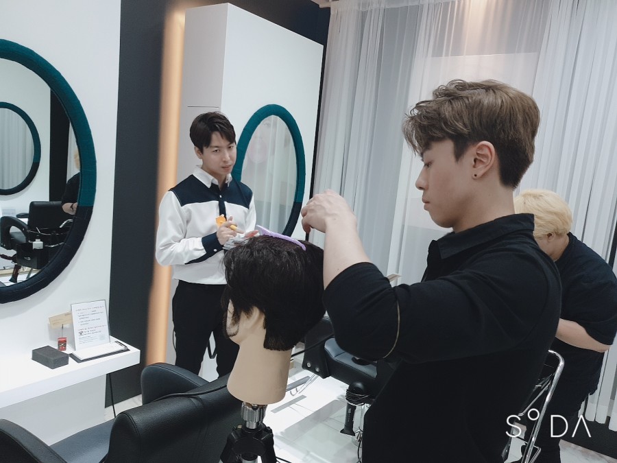 이철헤어커커 이미지