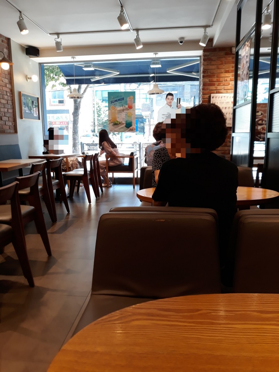 이디야커피 금촌역점 이미지
