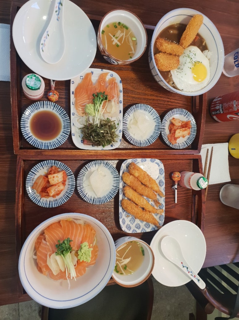리덮밥 이미지