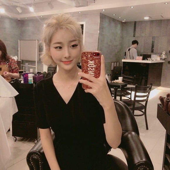 애쉬화이트 이미지