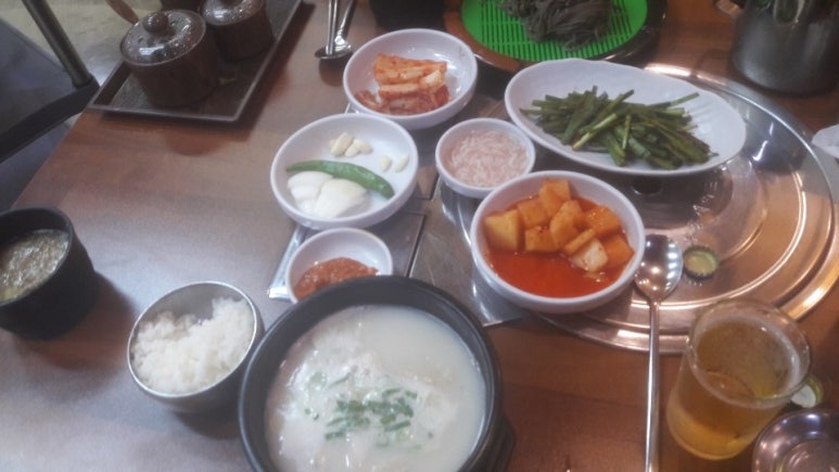 시골집 돼지국밥 이미지