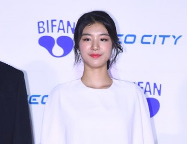 살롱드로제 이미지