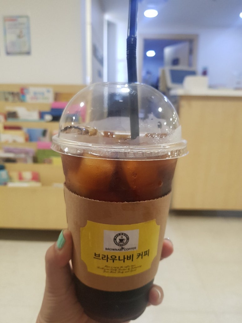 브라우나비 이미지