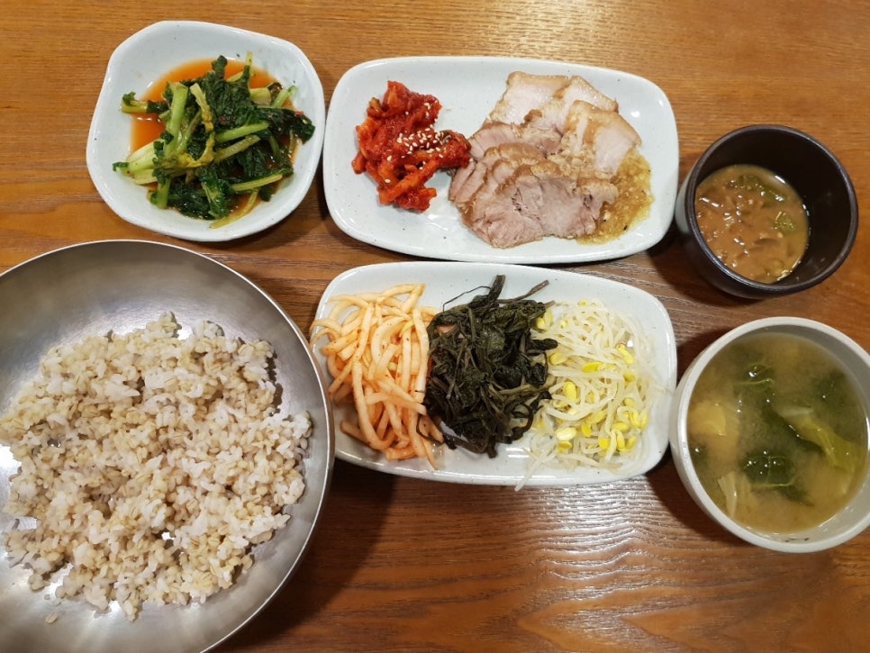 정원마늘보쌈 이미지