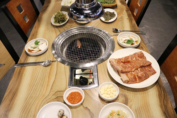 한우고을 정육점식당 이미지