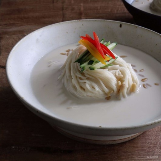 전통콩국.콩국수 이미지
