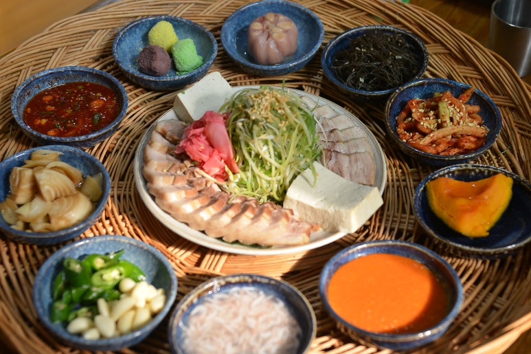 궁림바지락칼국수경주 이미지