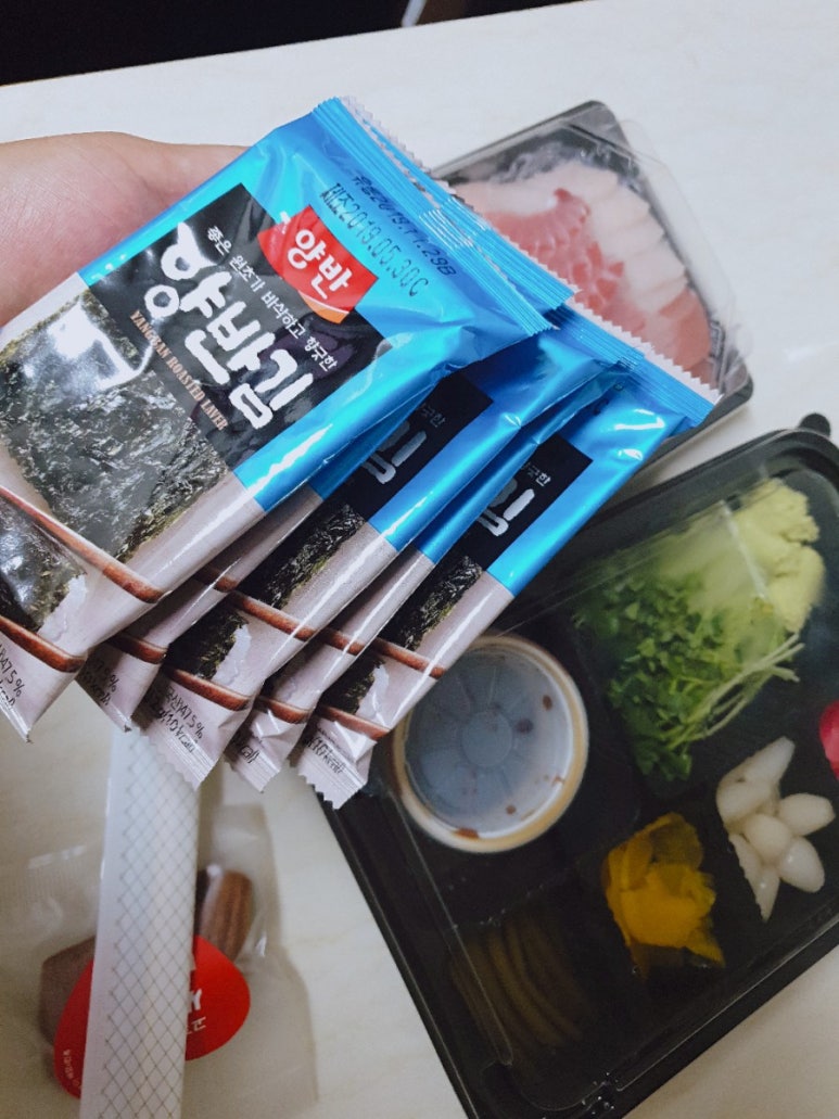 율참치 이미지