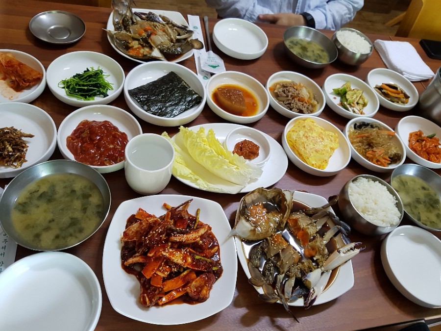시골풍경꽃게장 이미지