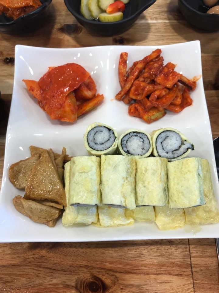 시장충무김밥 이미지