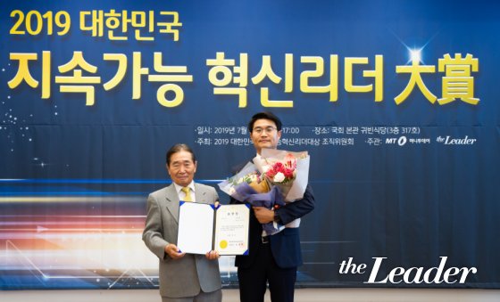 (주)써치엠 이미지