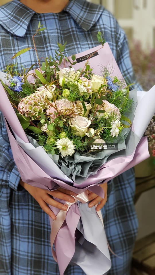 란스플로리스트꽃꽂이학원 이미지
