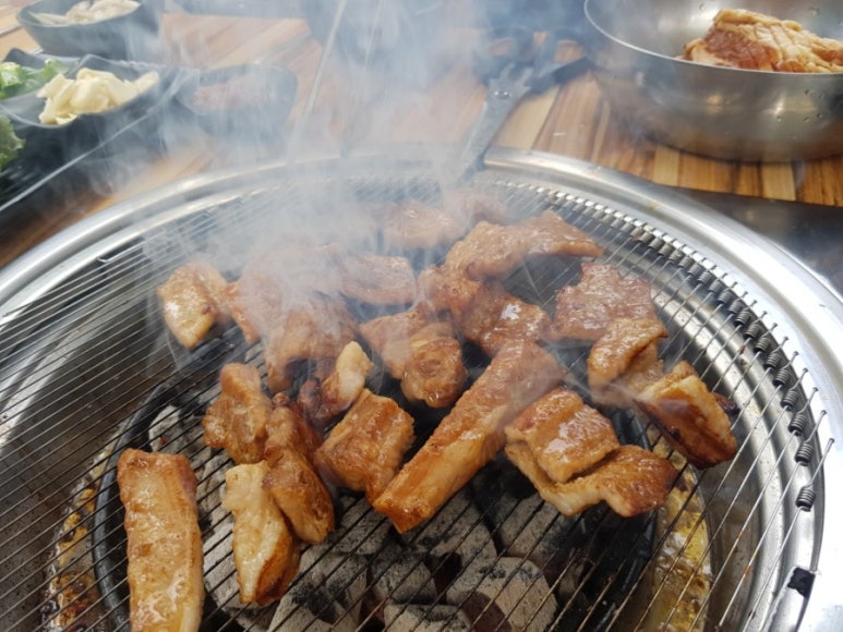 합천 저팔계 참숯불구이 이미지