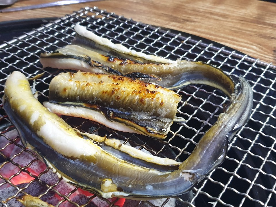 꾸미지오미용실 이미지