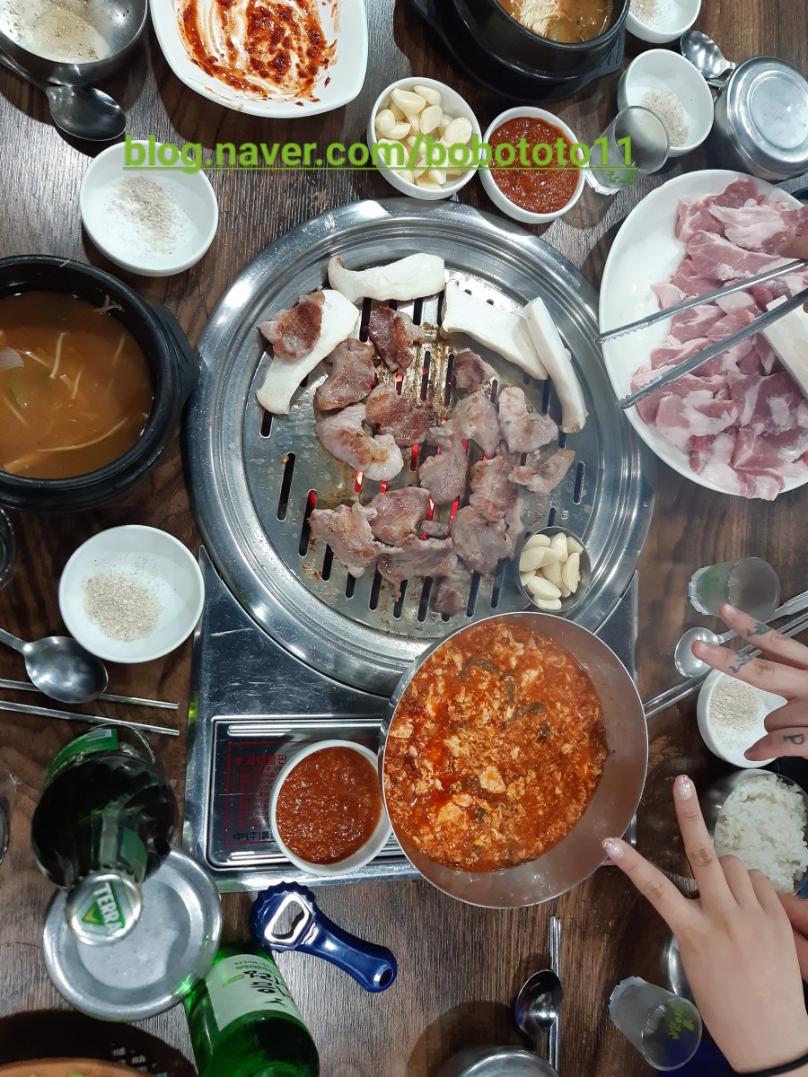 돈돼지숯불구이 이미지