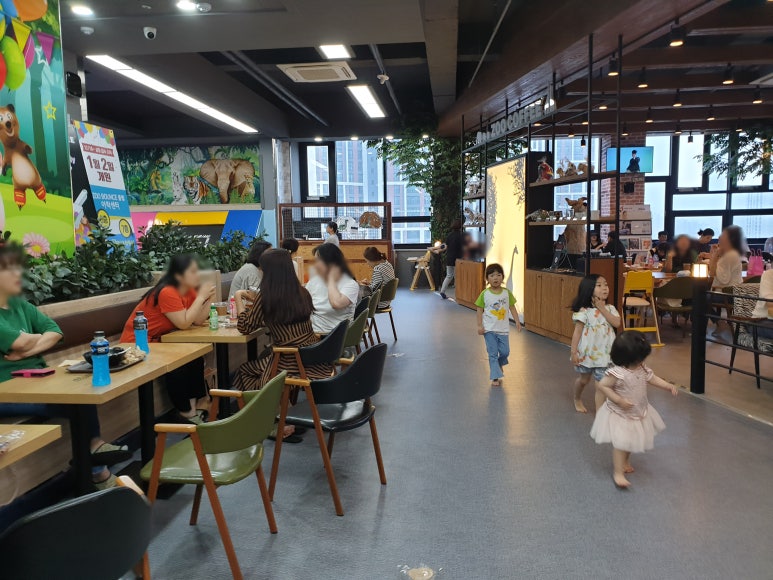 (주)카페클럽 이미지