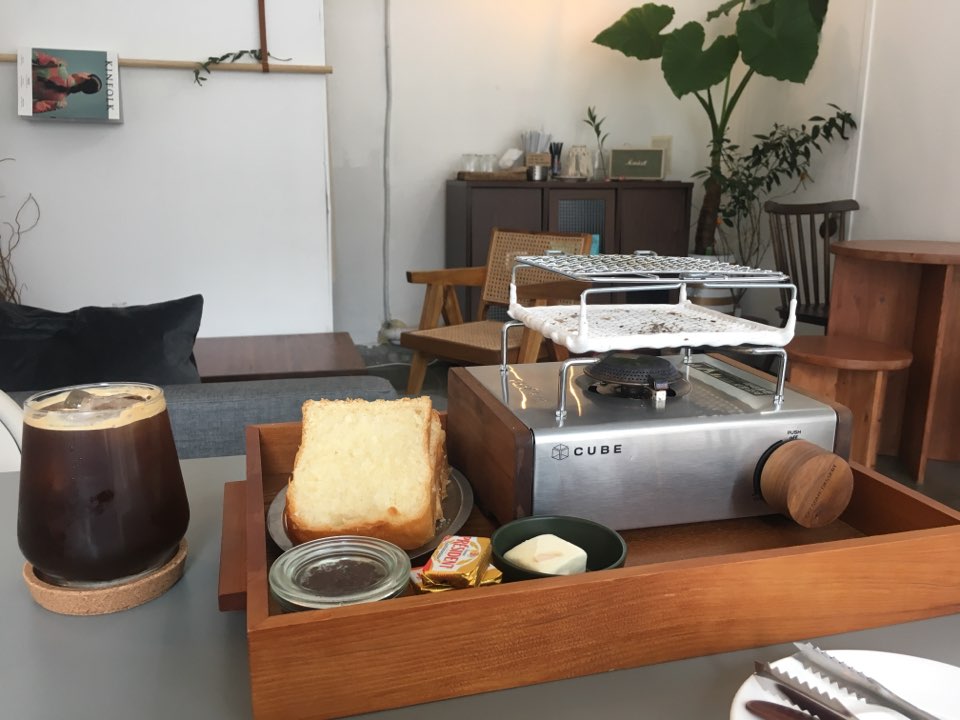카페잇썸 이미지