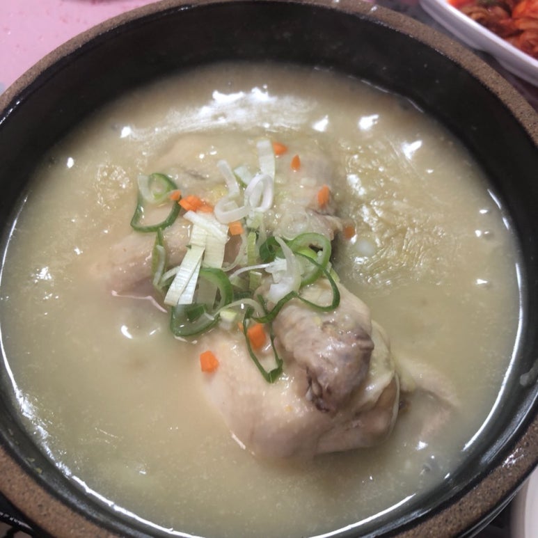 벌집녹두삼계탕 이미지