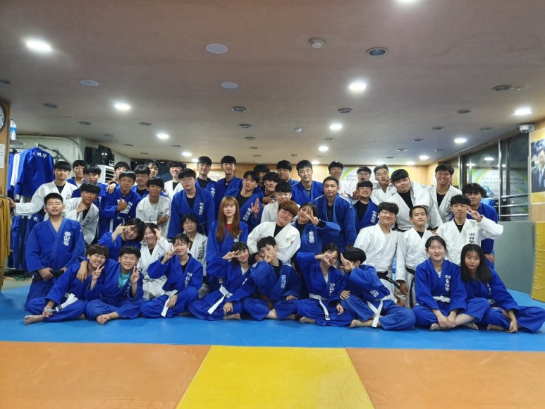 이흥덕유도체육관 이미지