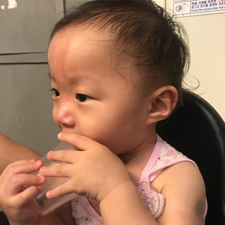 쪼물딱 꼼지락 이미지