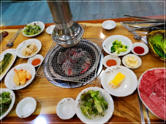 황야한우숯불구이 이미지