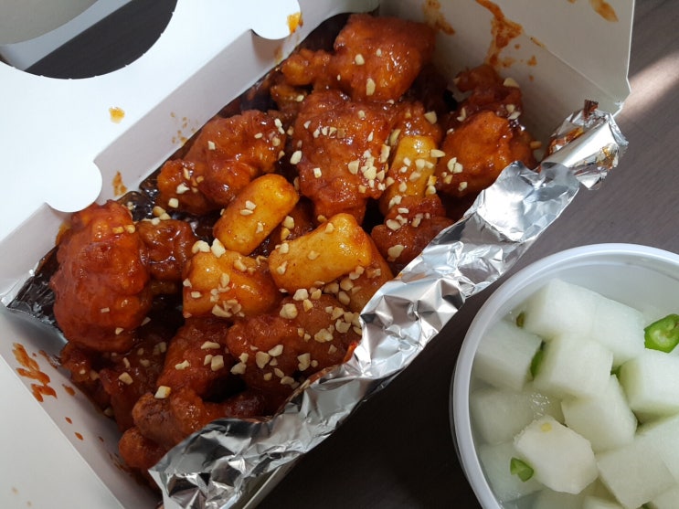 쮸쮸치킨 이미지