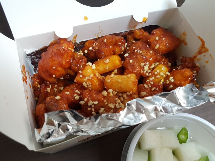 쮸쮸치킨 이미지