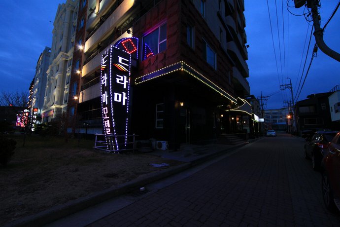 드라마모텔 이미지
