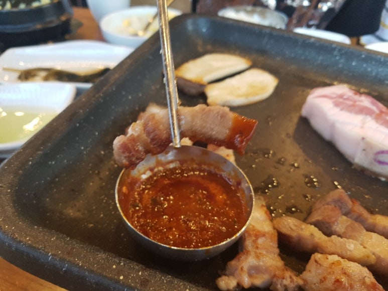 허니네제주흑도야지 이미지