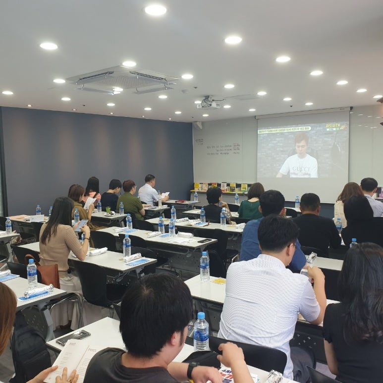 한국책쓰기코칭협회 이미지