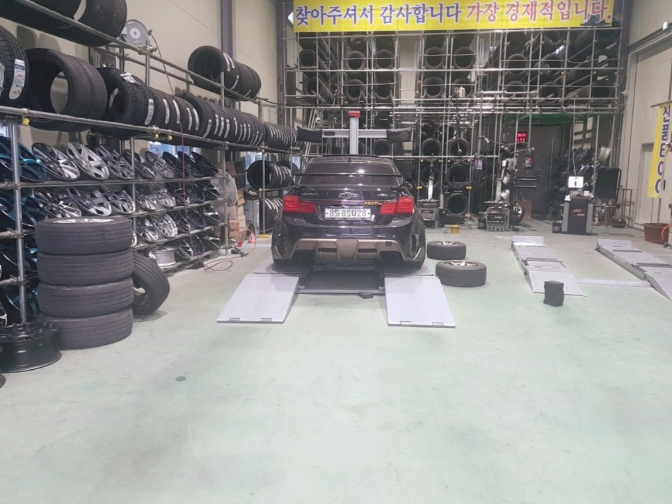 금강타이어 이미지