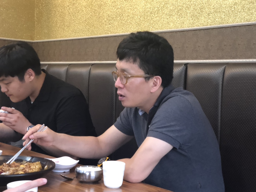 디그리드 이미지
