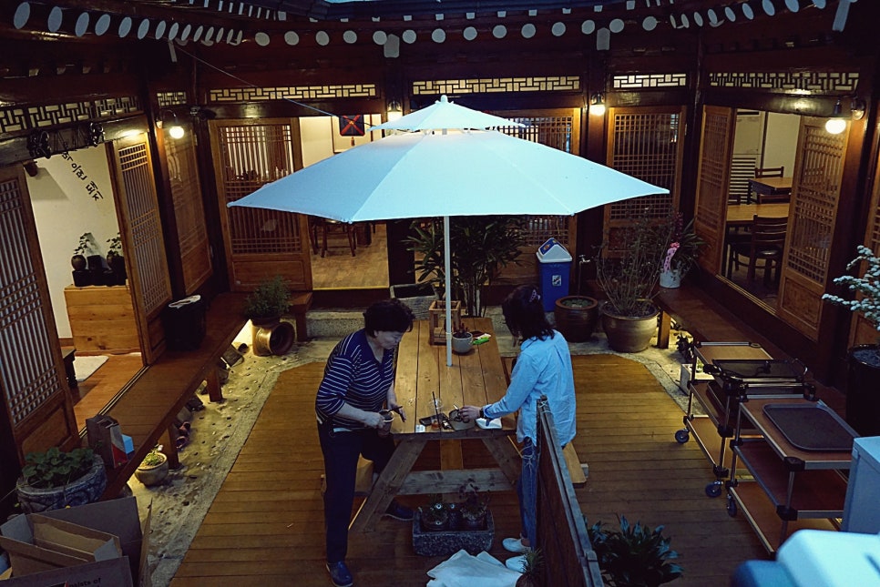 더삼겹 이미지
