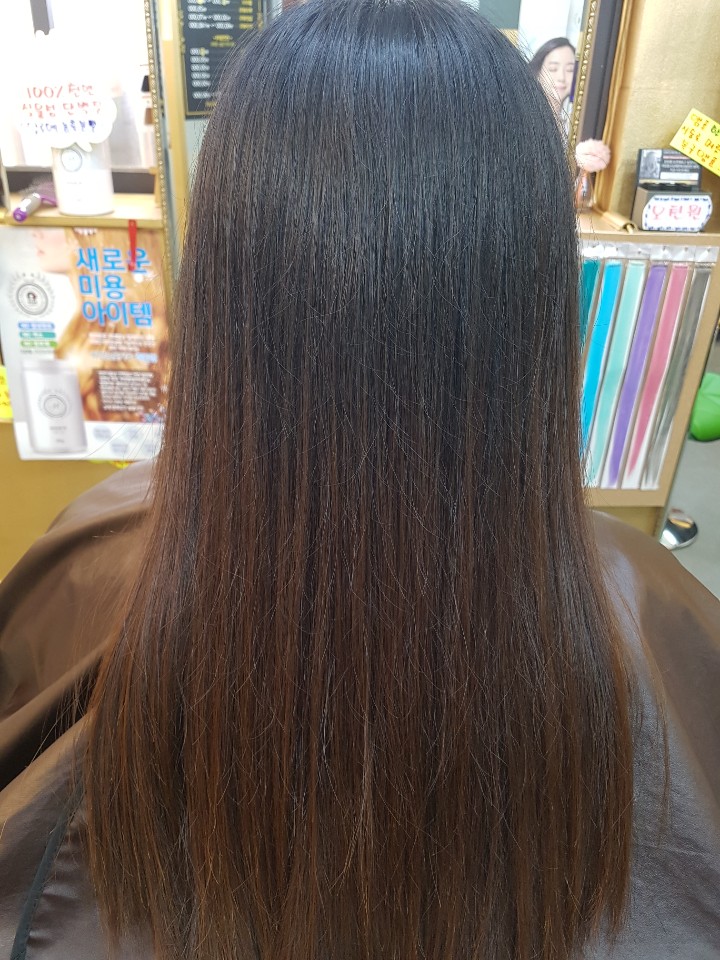 금빛칼라 이미지