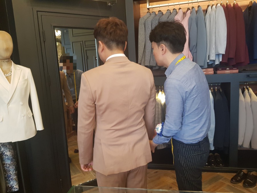 더 옴므(The Homme) 이미지