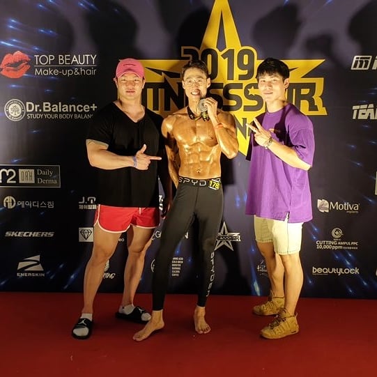 더블비휘트니스 이미지
