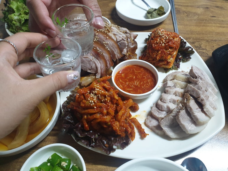 불발치족발 이미지