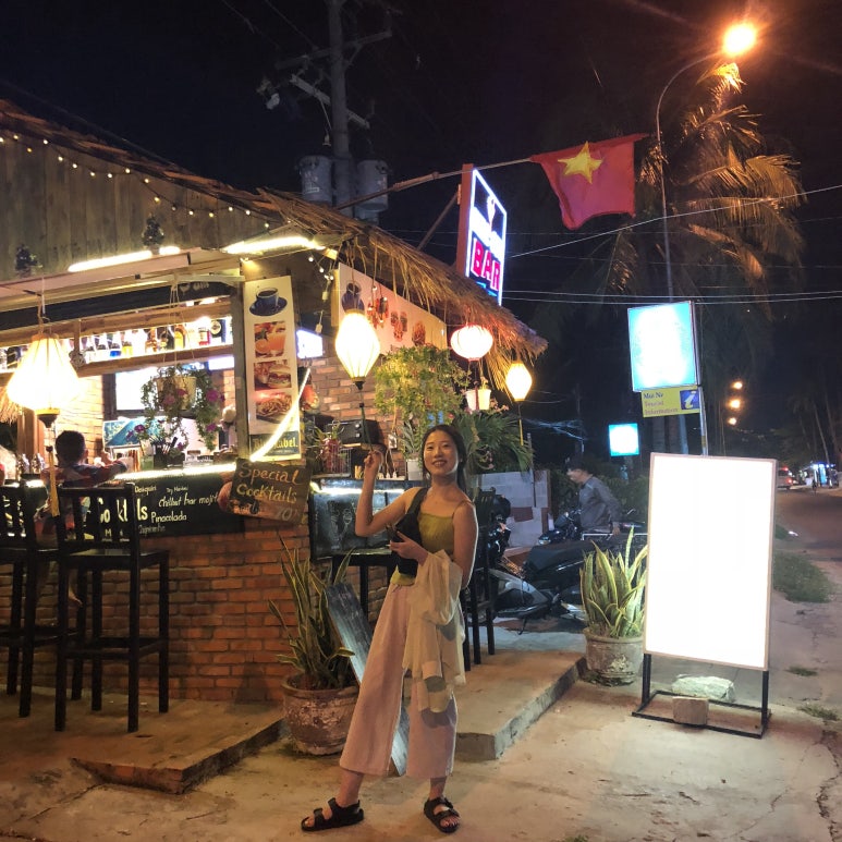 칠아웃7OUT 이미지