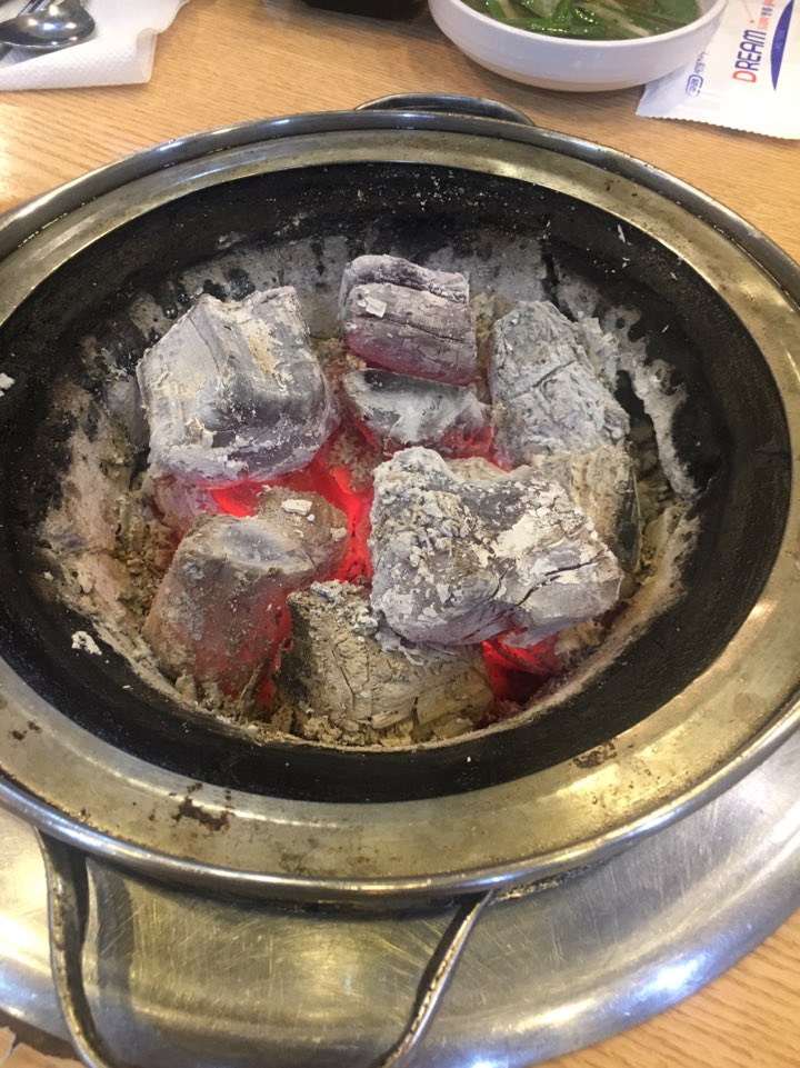 소달구지숯불 이미지