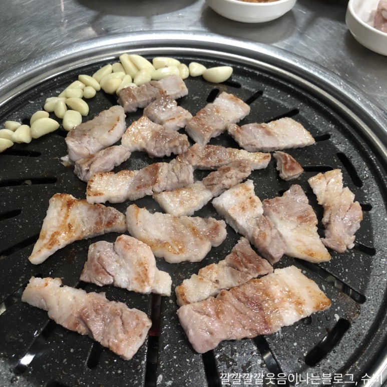 둘리뒷고기 이미지