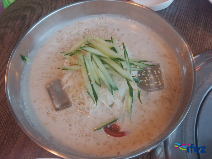 유정집 이미지