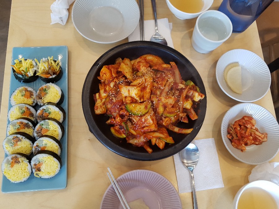 딜쿠샤커피 이미지