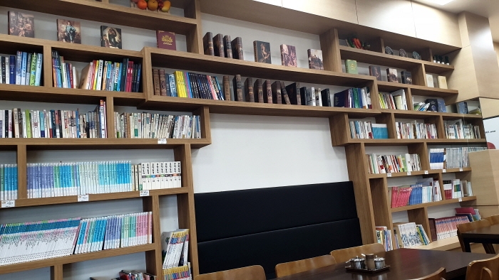 고바우네나주곰탕 이미지
