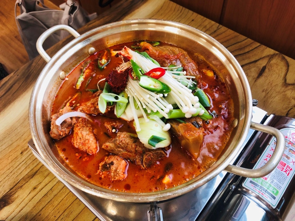 자작나무김치찜 이미지