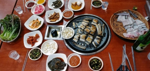 산꼼장어 이미지