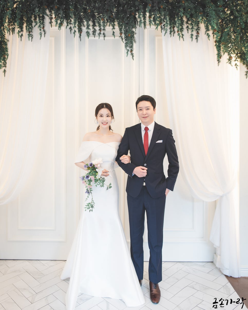 금손가락 이미지