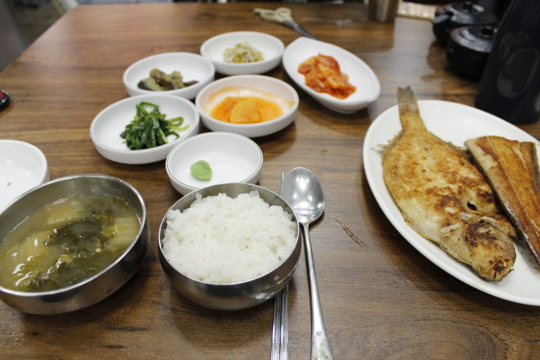 한월 이미지